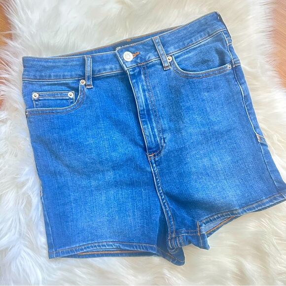 NEW ASOS Micro Short Denim Shorts High Waist 70s Western Size 6 - Picture 1 of 4